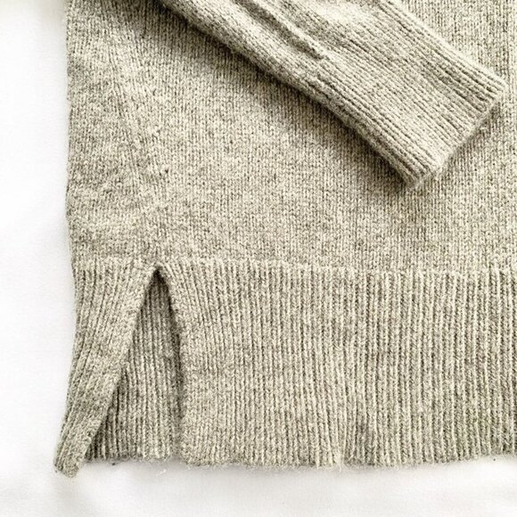 Madewell v-neck gray sweater - XS - Picture 10 of 10